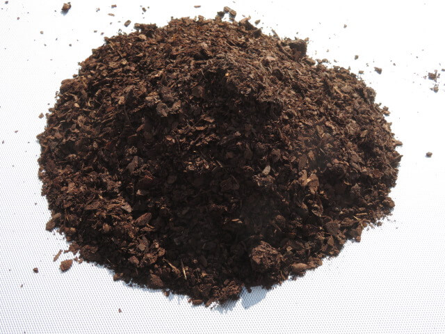 Waldhumus aus Nadelholzrinde EDAPHON in Peine abholen